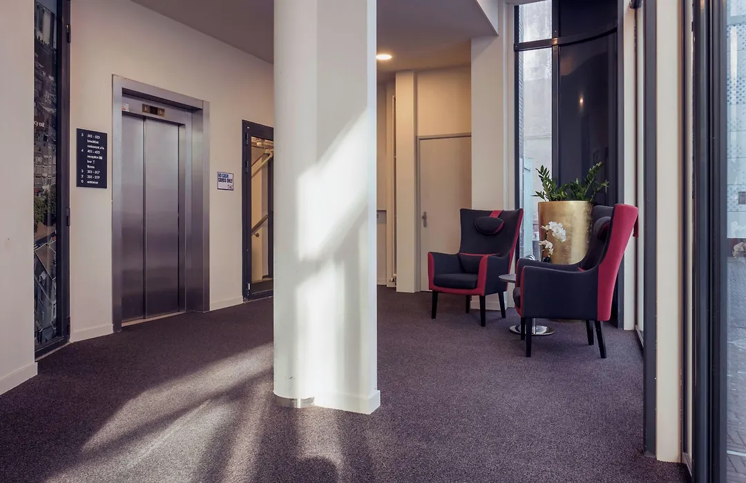 Best Western Plus Plaza Den Haag City Center-1