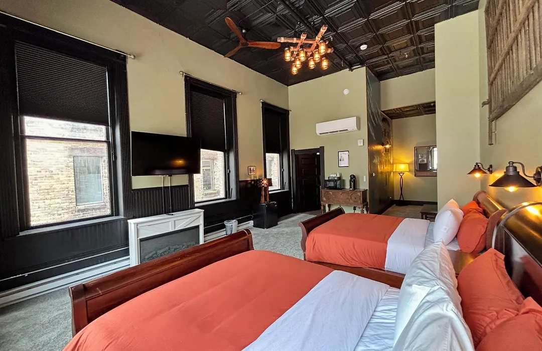 The Oliver Inn-1