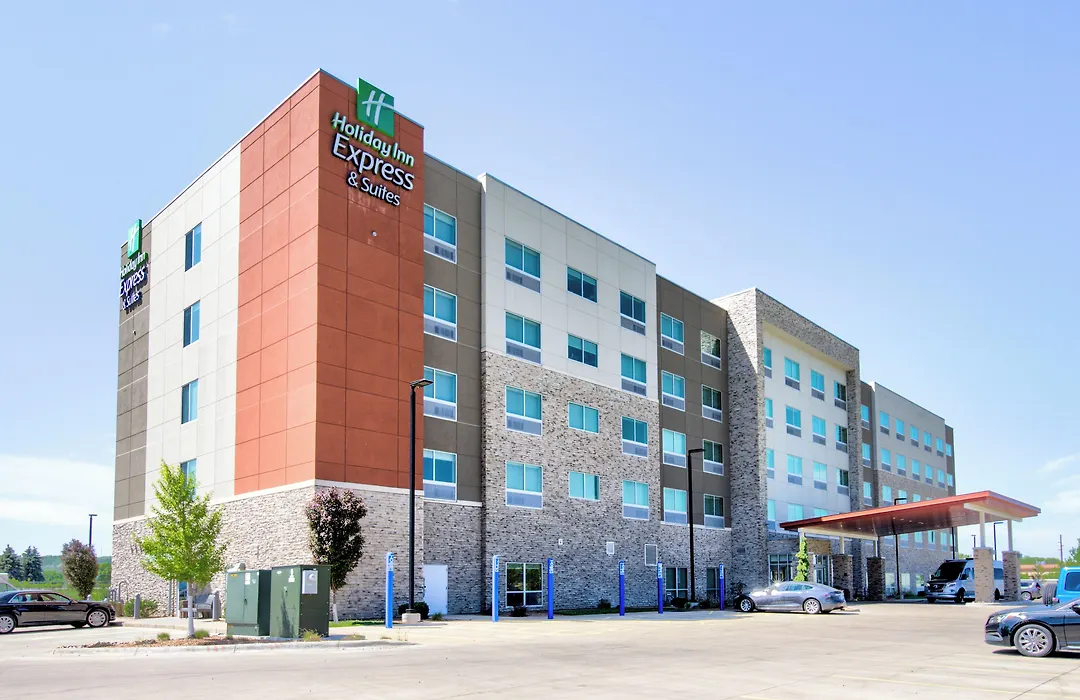 Holiday Inn Express & Suites Onalaska - La Crosse Area By Ihg-1