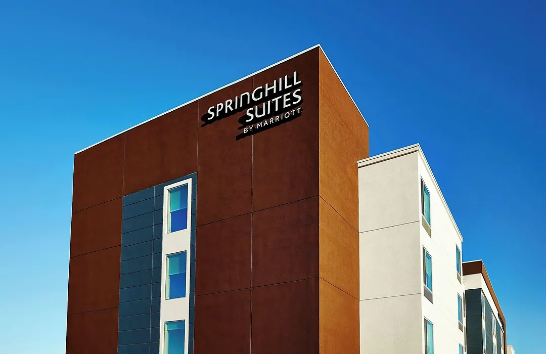 Springhill Suites By Marriott Springfield North-1