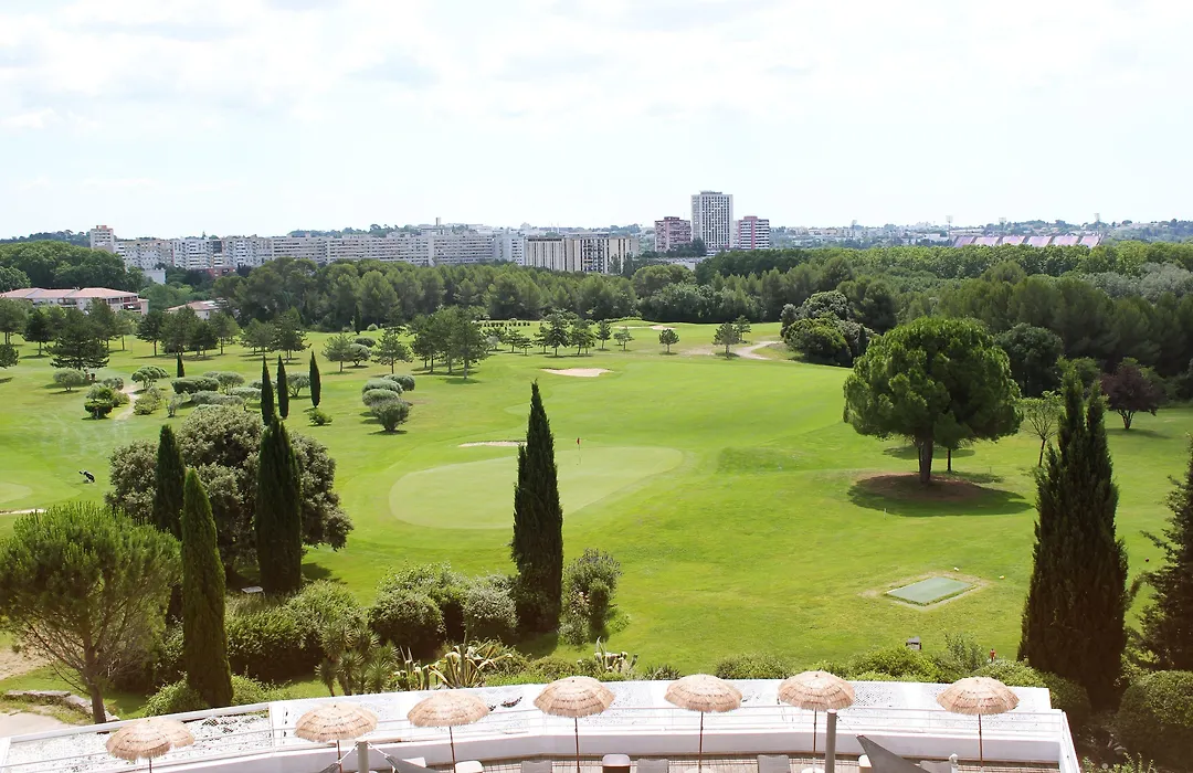 Hôtel Golf Fontcaude-1