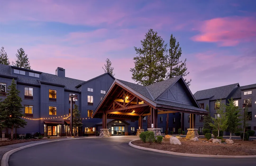 Martis Valley Lodge, Tapestry Collection By Hilton-1
