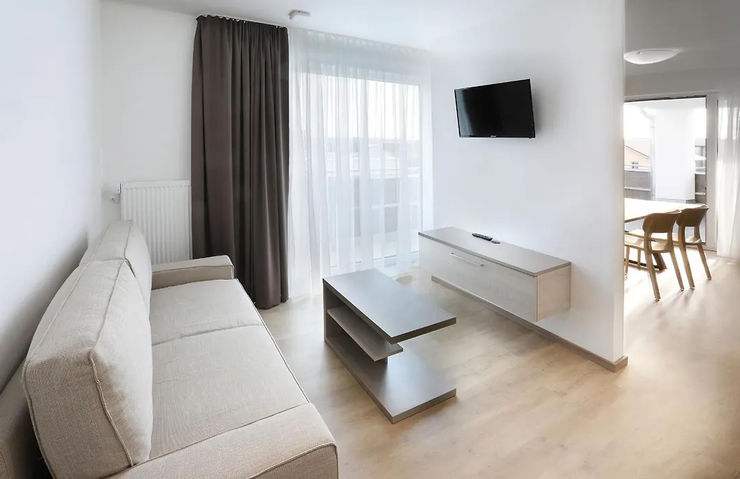 Apartment Hotel 37-1
