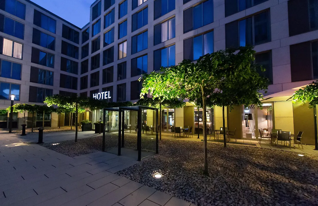 Best Western Hotel Wiesbaden-1