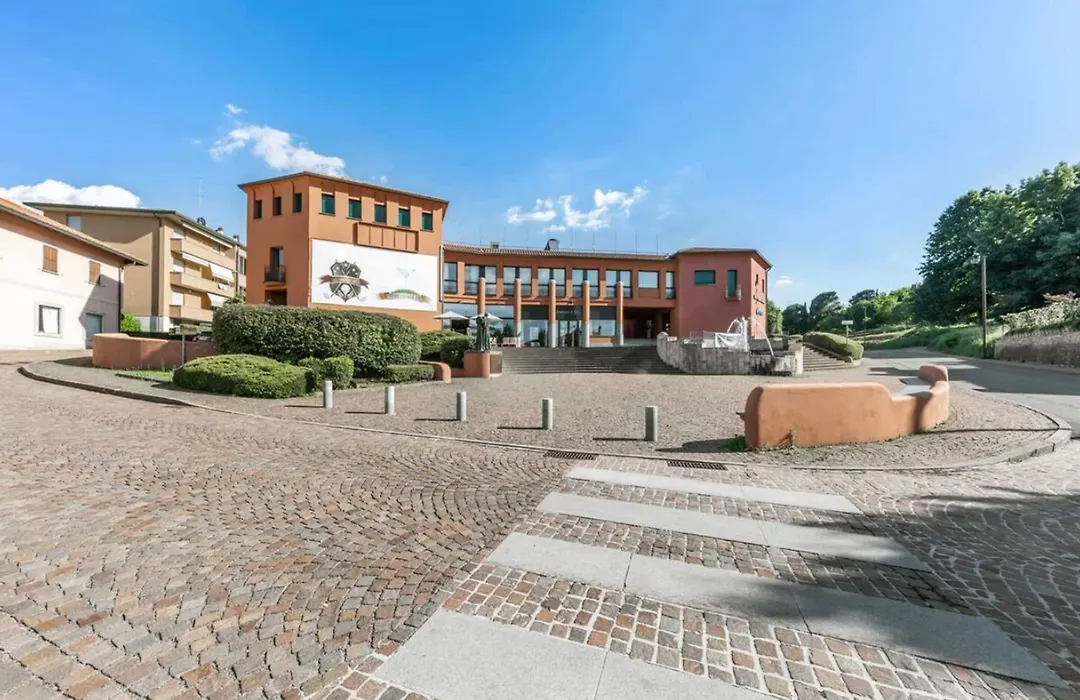 Lake Como Golf Hotel-1
