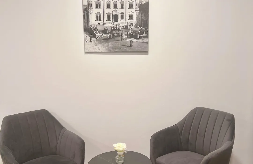 Hotel am Schlossplatz-1