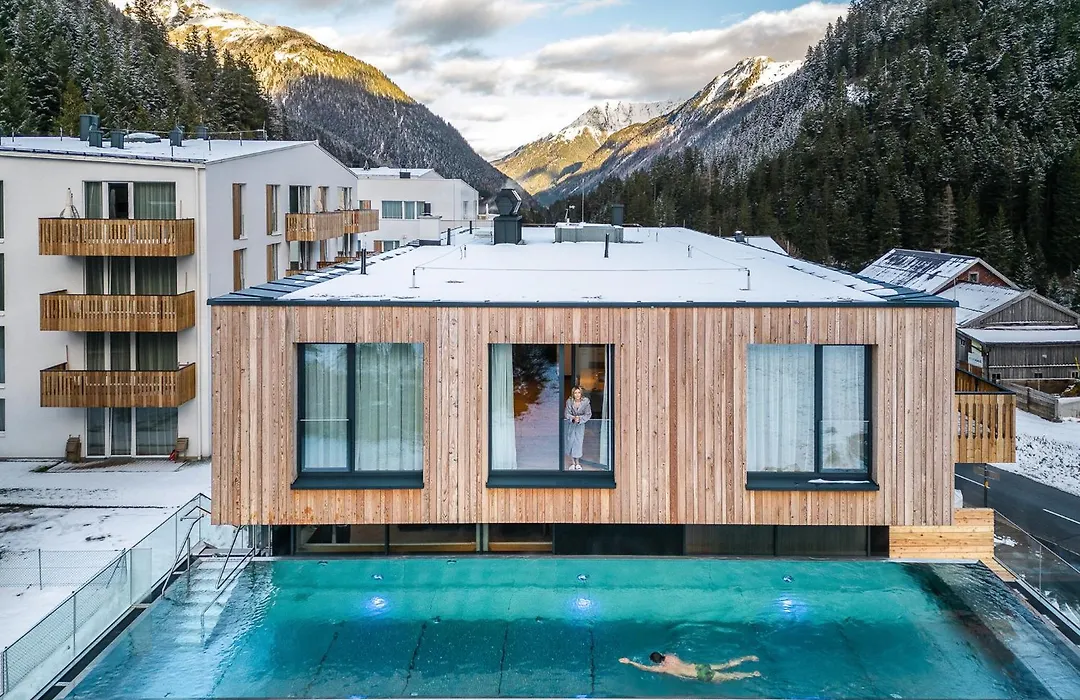 All-Suite Resort Paznaun-1