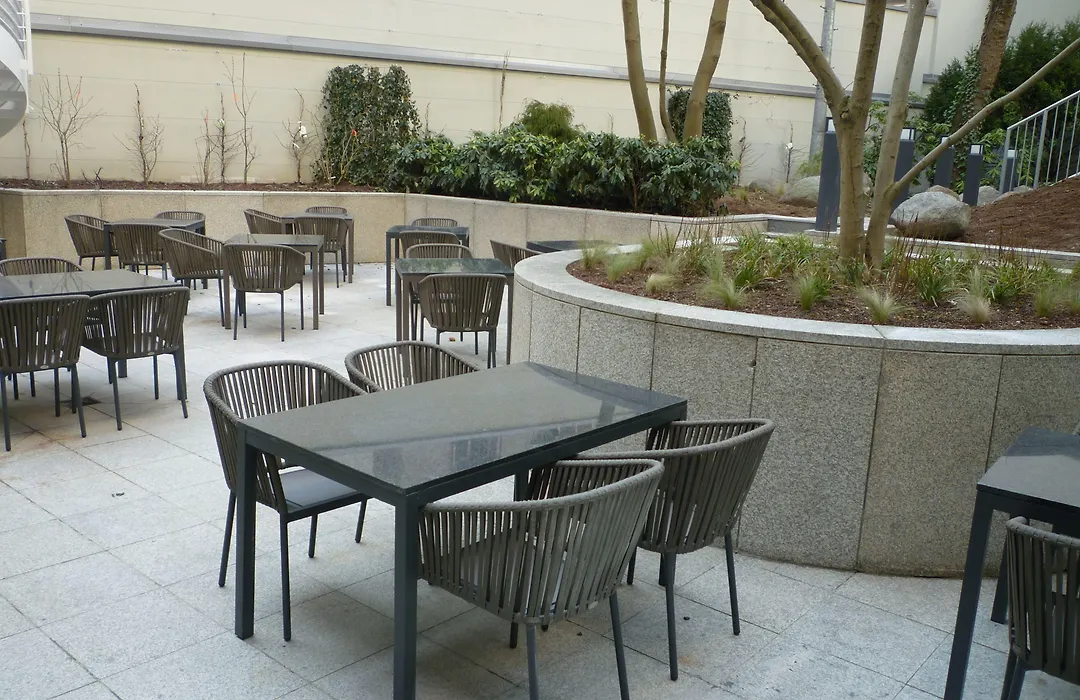 Hilton Garden Inn Frankfurt City Centre-1