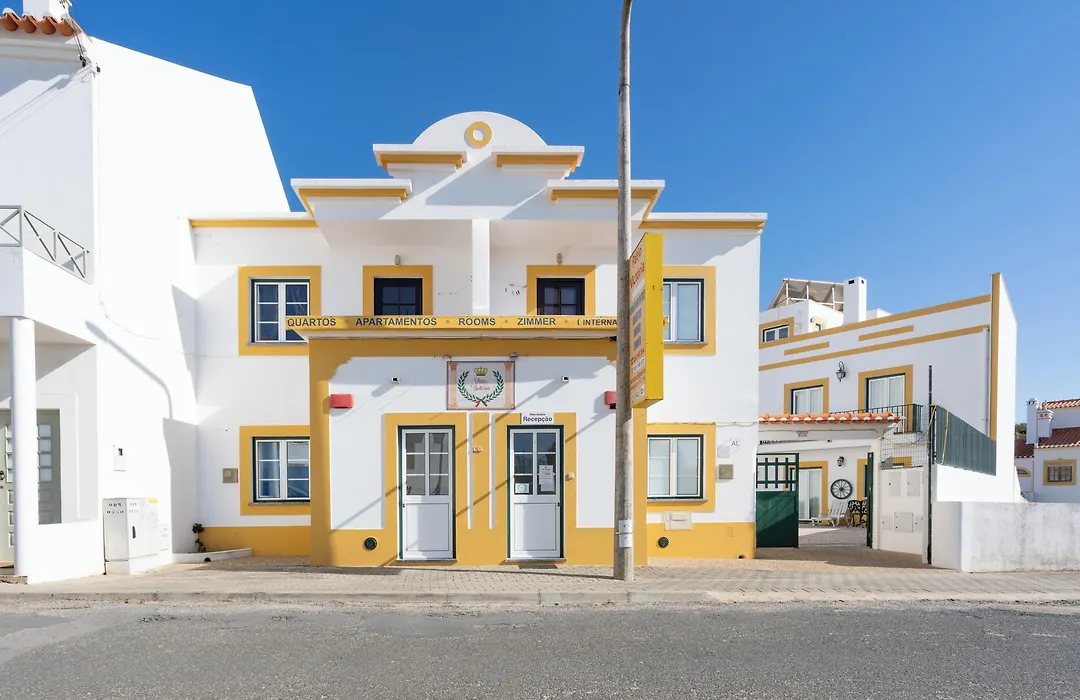 Apartamentos Pátio Victória by Umbral-1