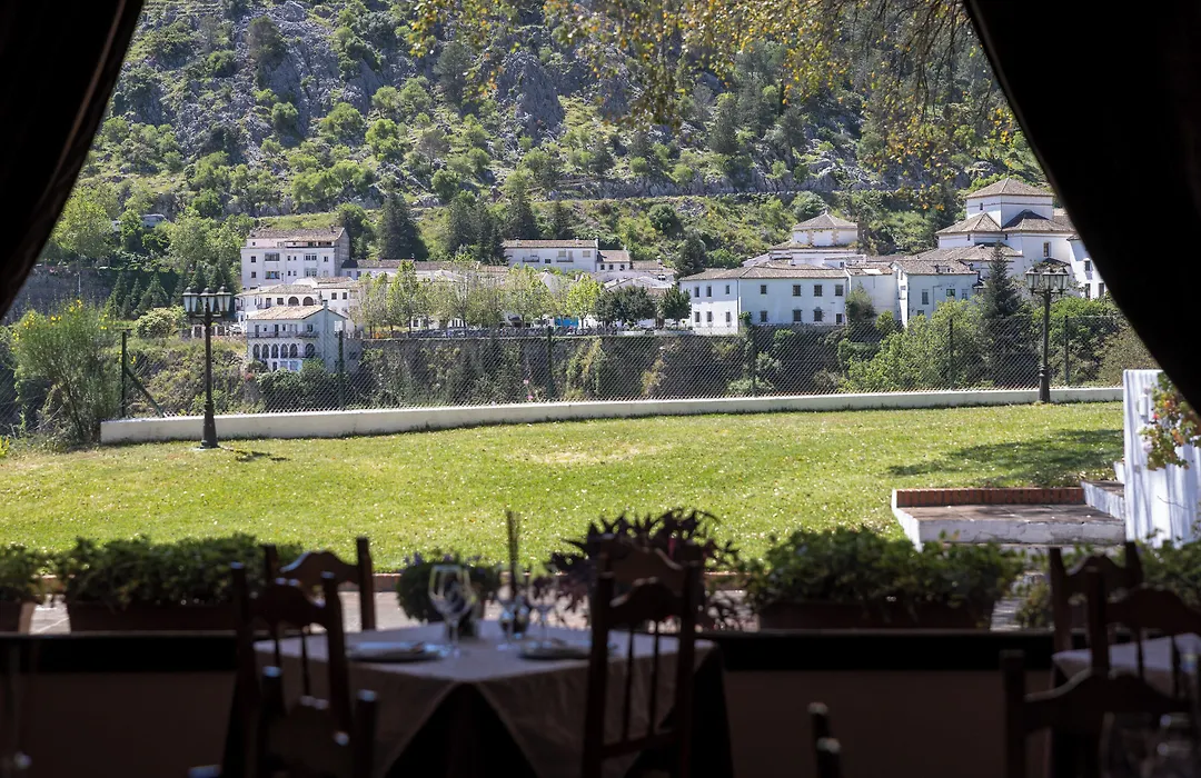 Villa Turística de Grazalema-1