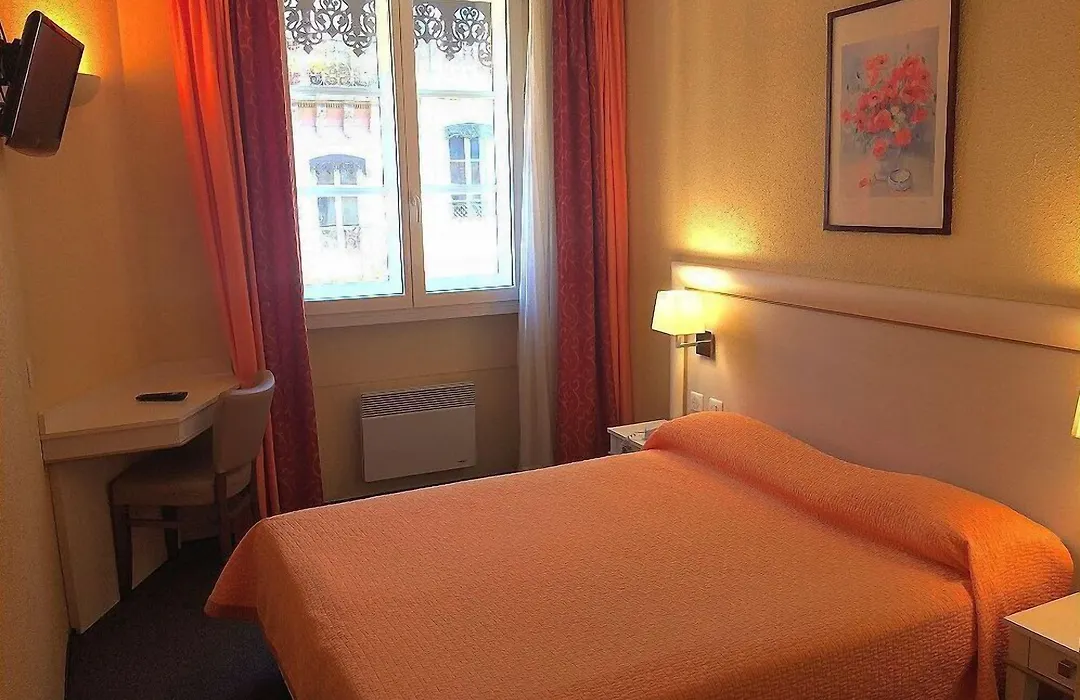 Hotel Elysee-1