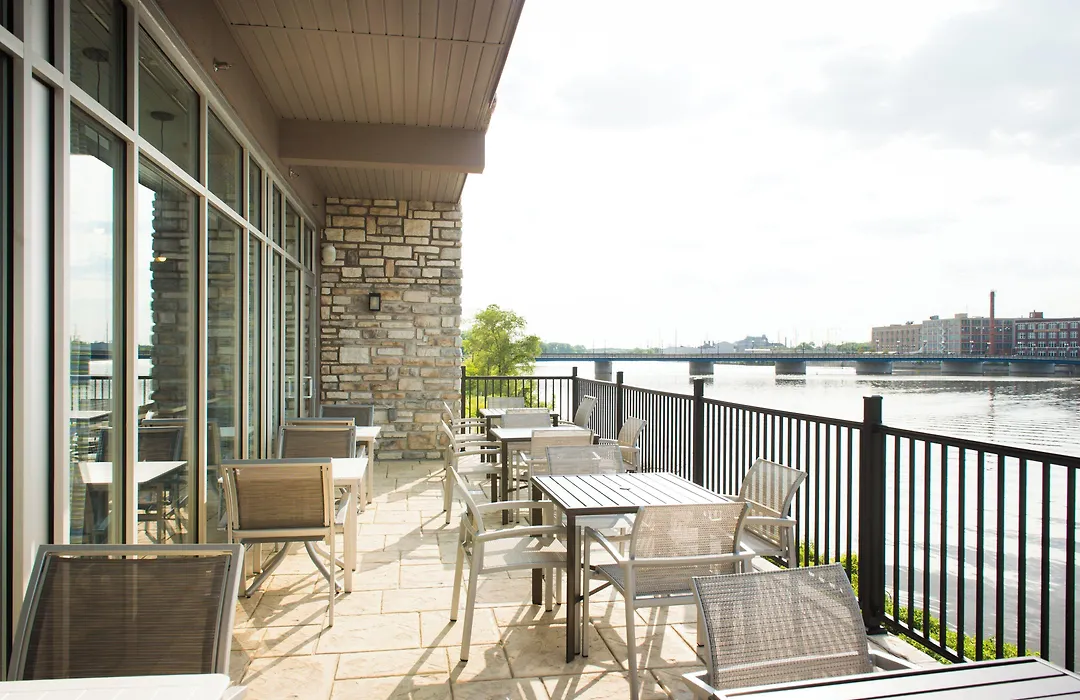 Holiday Inn Express & Suites Rock Falls By Ihg-1