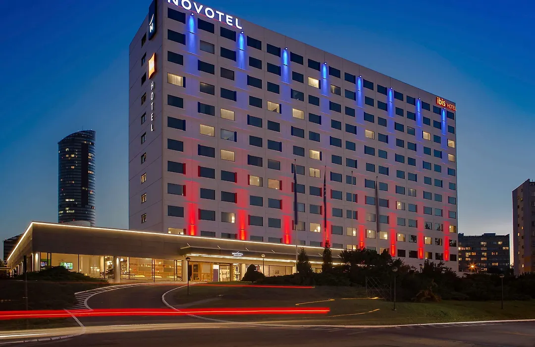 Novotel Wroclaw Centrum-1