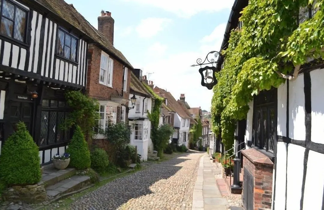Mermaid Inn-1