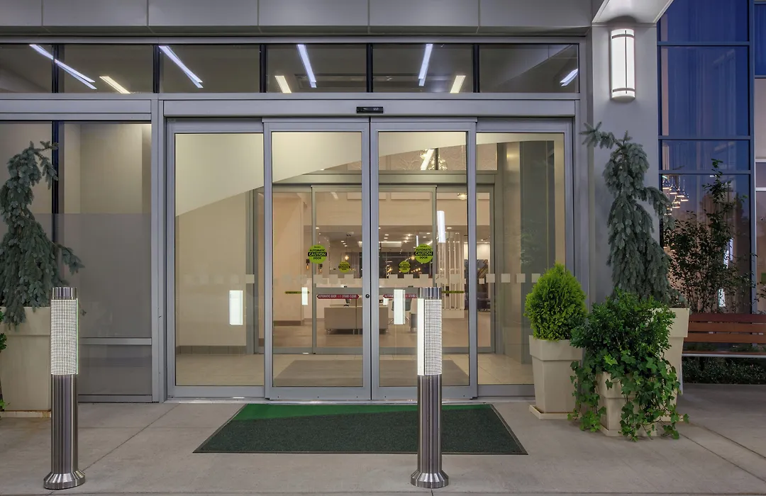 Holiday Inn Cleveland Clinic By Ihg-1