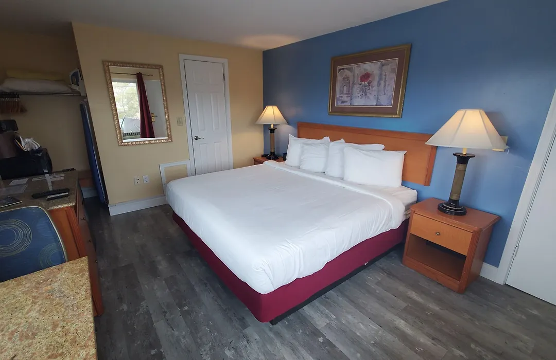 Sandbox Motel-1