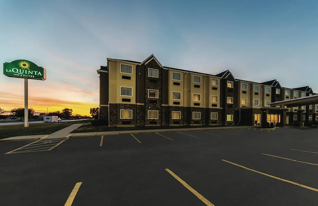 La Quinta By Wyndham Collinsville - St. Louis-1