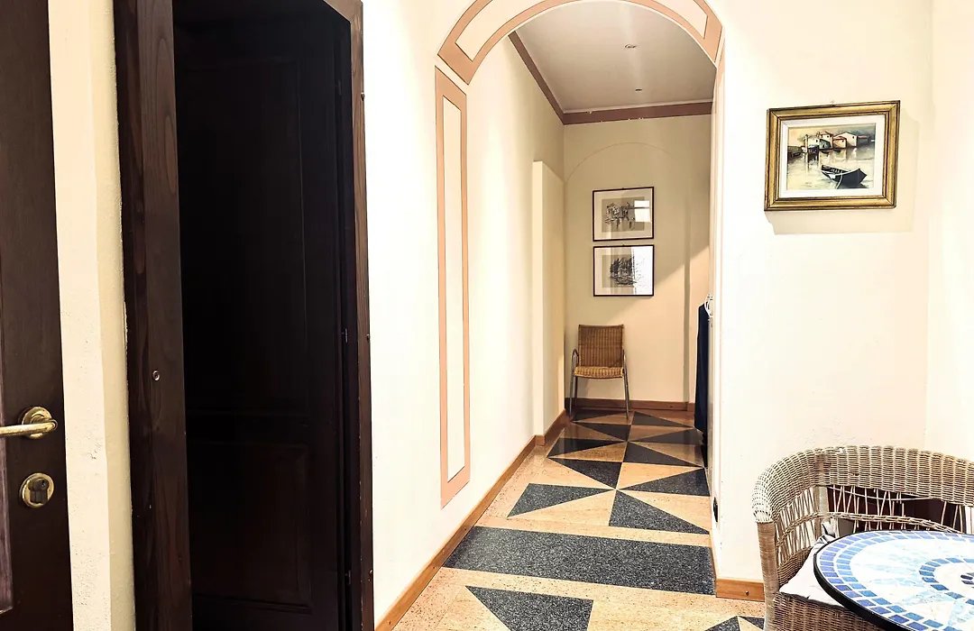 Hotel Marco's-1
