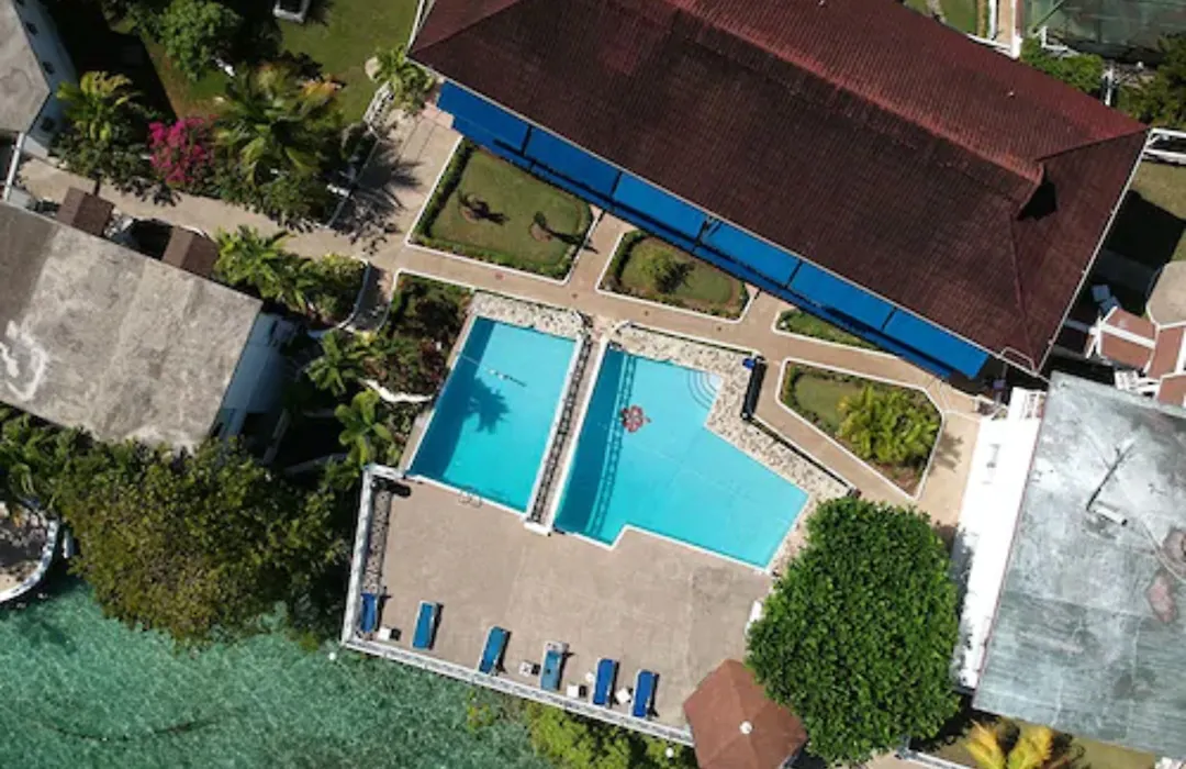 Hibiscus Lodge Hotel-1