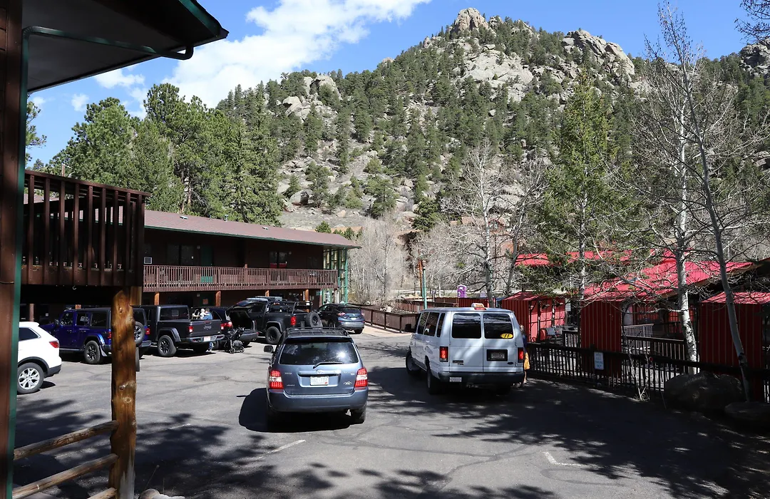 Nicky'S Resort-1