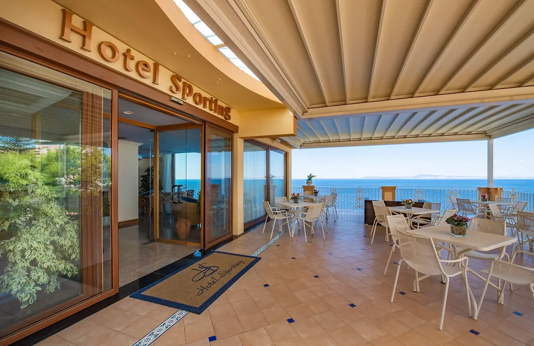 Hotel Sporting-1