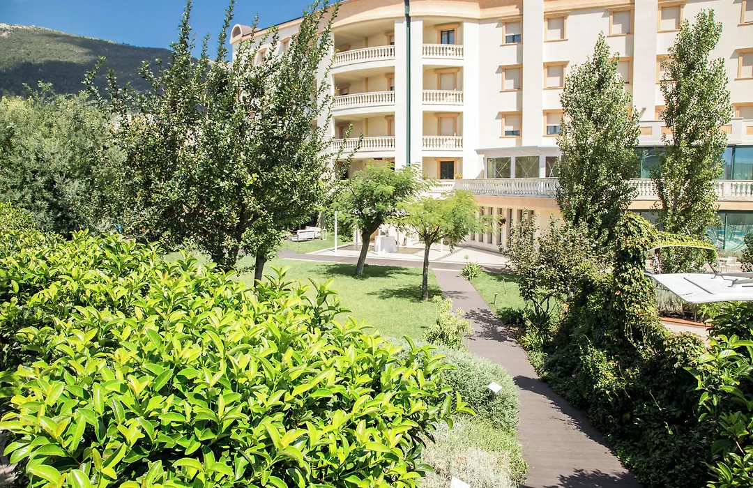 Gran Paradiso Hotel Spa-1