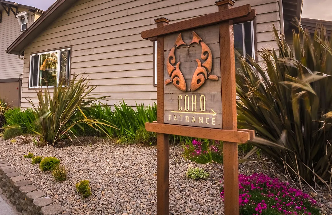The Coho Oceanfront Lodge-1