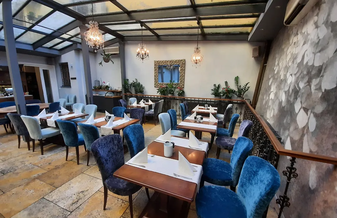 Antik Hotel Prague-1
