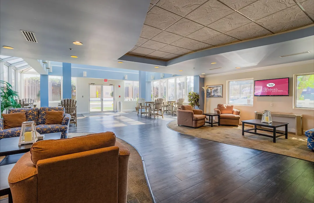 Watson'S Regency Suites-1