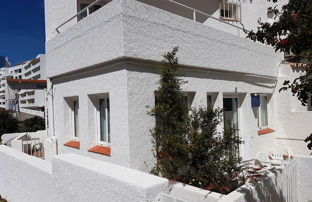 Apartamentos Turisticos Soldoiro-1