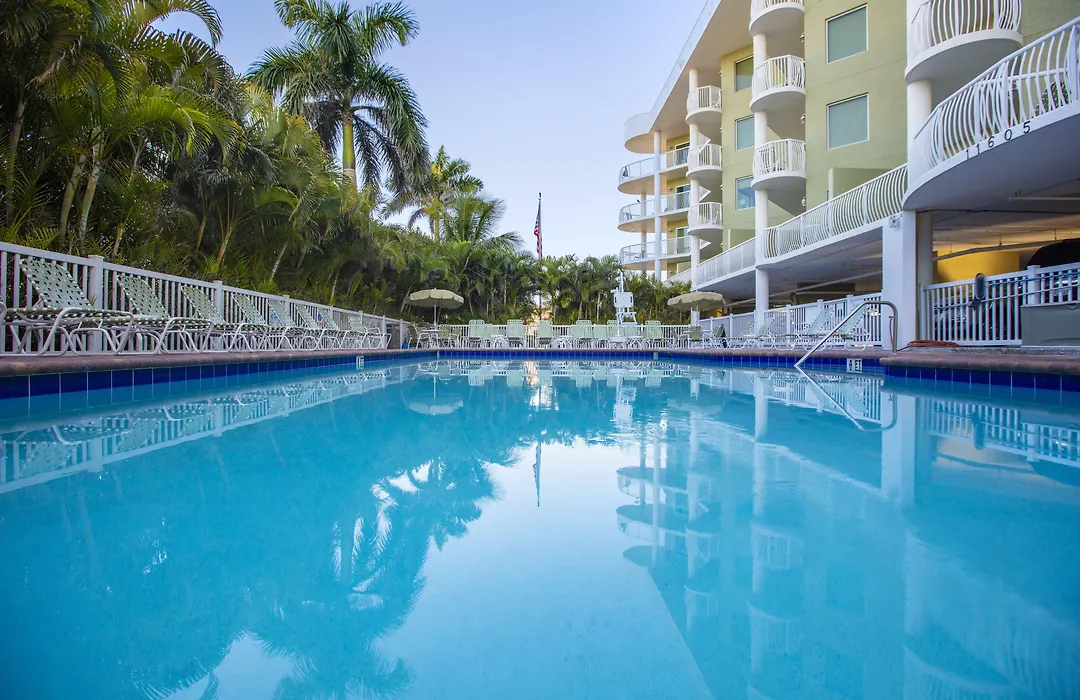 Crystal Palms Beach Resort-1