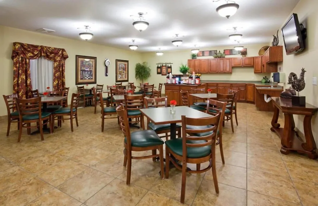 Grandstay Hotel & Suites Downtown Sheboygan-1