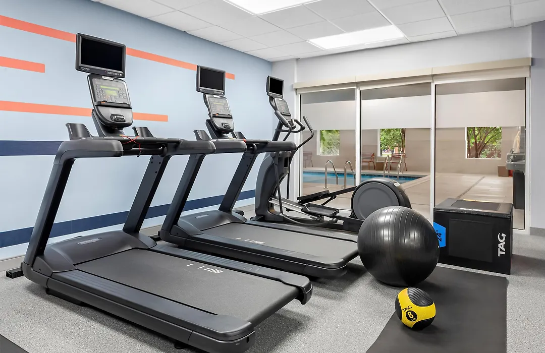 Hampton Inn Gainesville-Haymarket-1