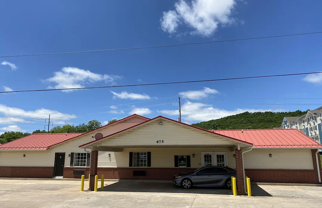 Regency 7 Motel-1
