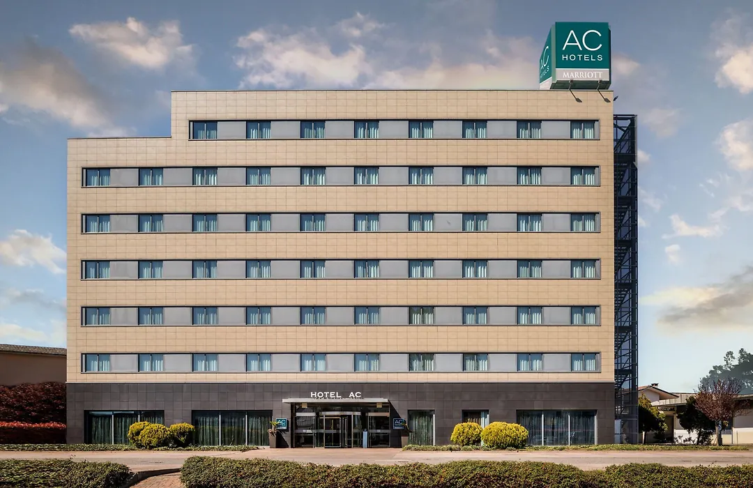 AC Hotel Vicenza by Marriott-1