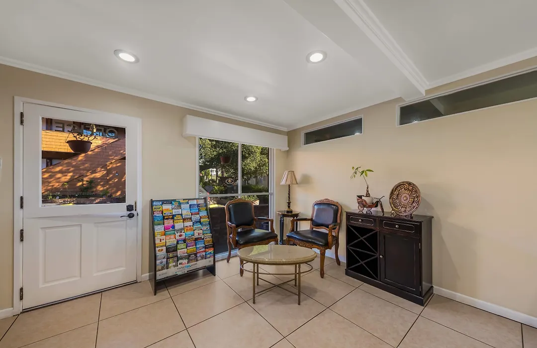 Clarion Collection Carmel Oaks Inn-1