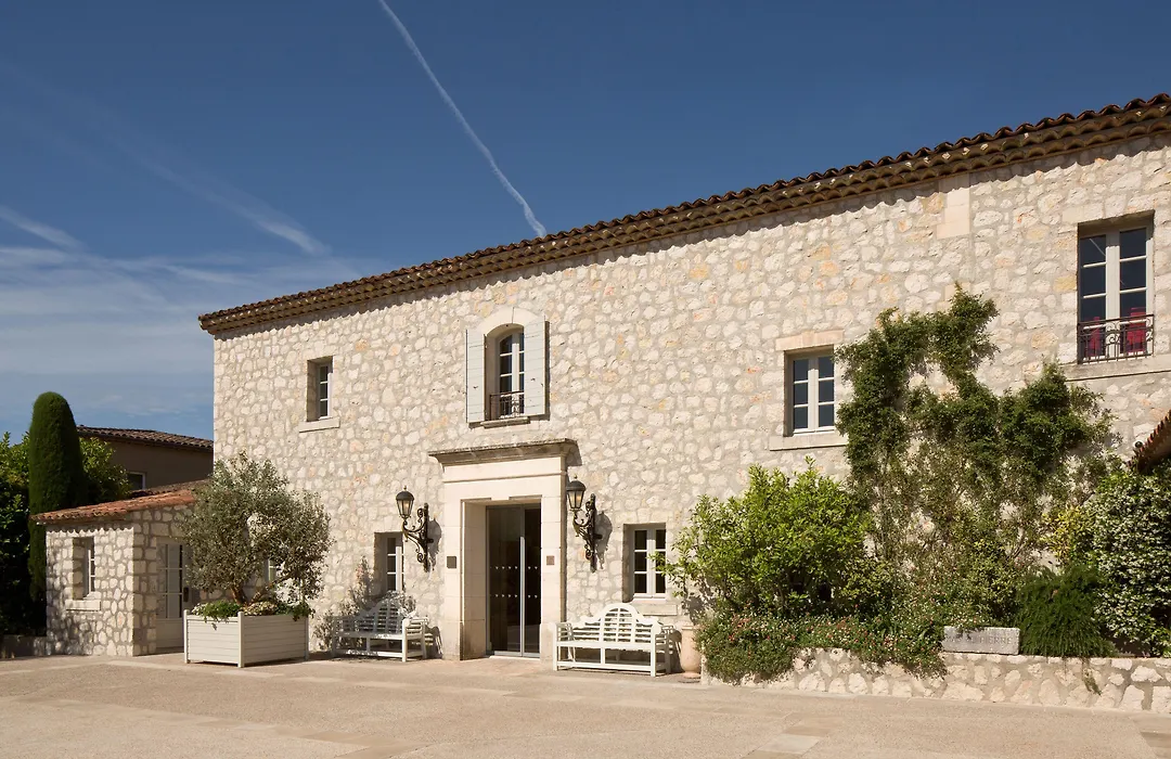 Domaine du Mas De Pierre-1
