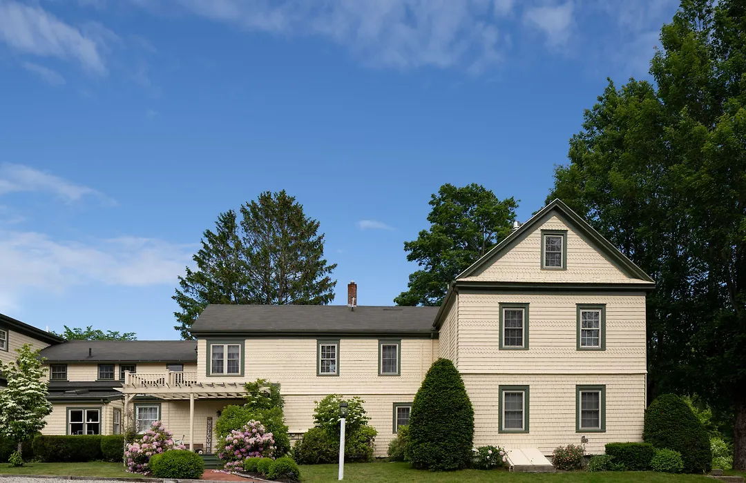 1802 House Bed & Breakfast-1