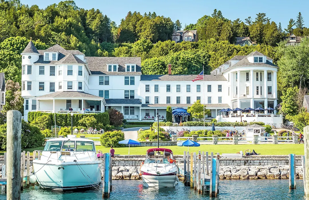 Island House Hotel-1