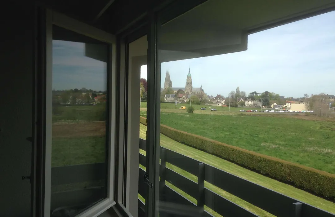 Campanile Bayeux-1