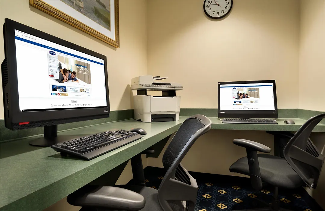Hampton Inn & Suites Middletown-1