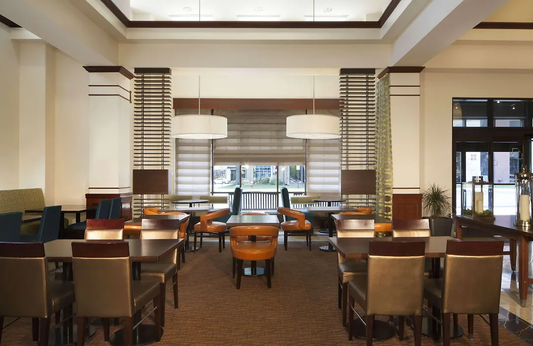 Hilton Garden Inn Virginia Beach Town Center-1