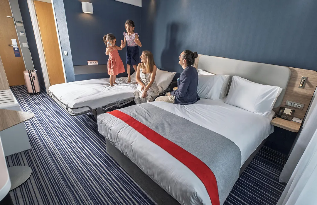 Holiday Inn Express Geneva Airport By Ihg-1