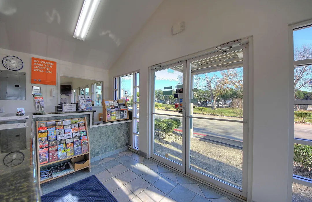 Motel 6-Kerrville, Tx-1