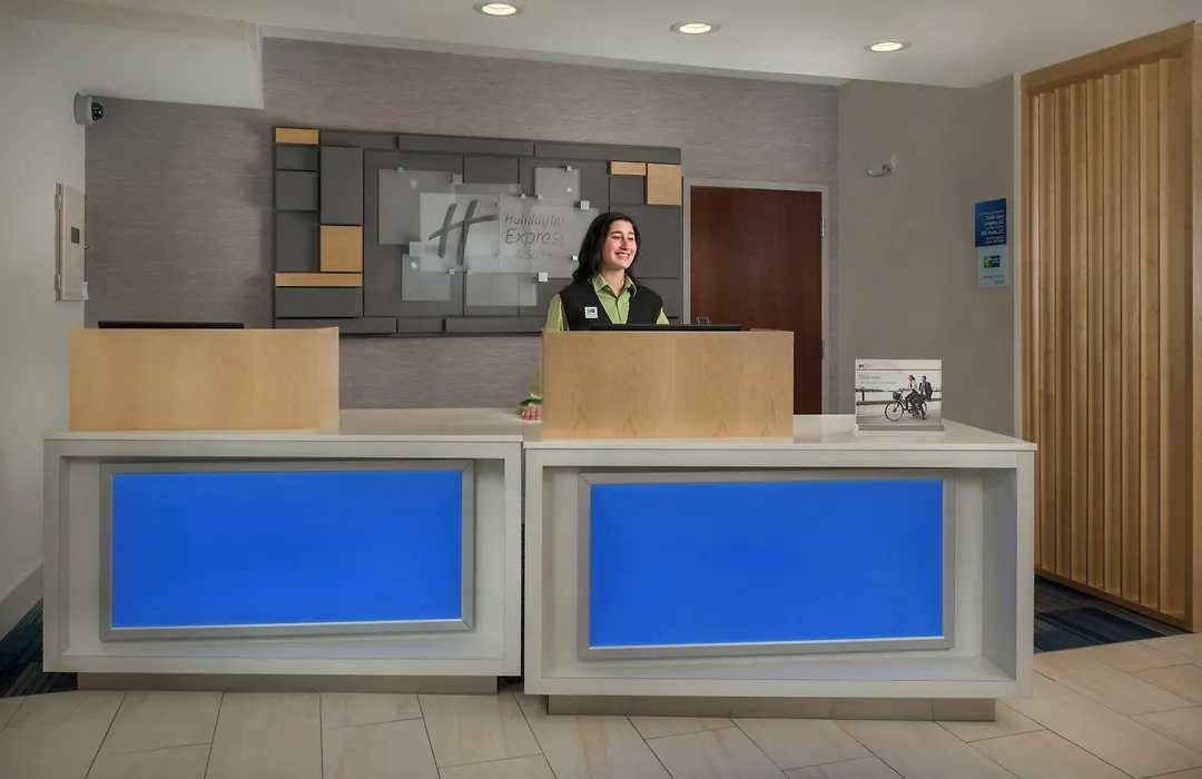Holiday Inn Express Lawrence By Ihg-1