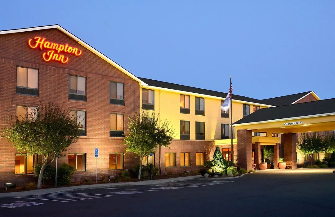Hampton Inn Medford-1