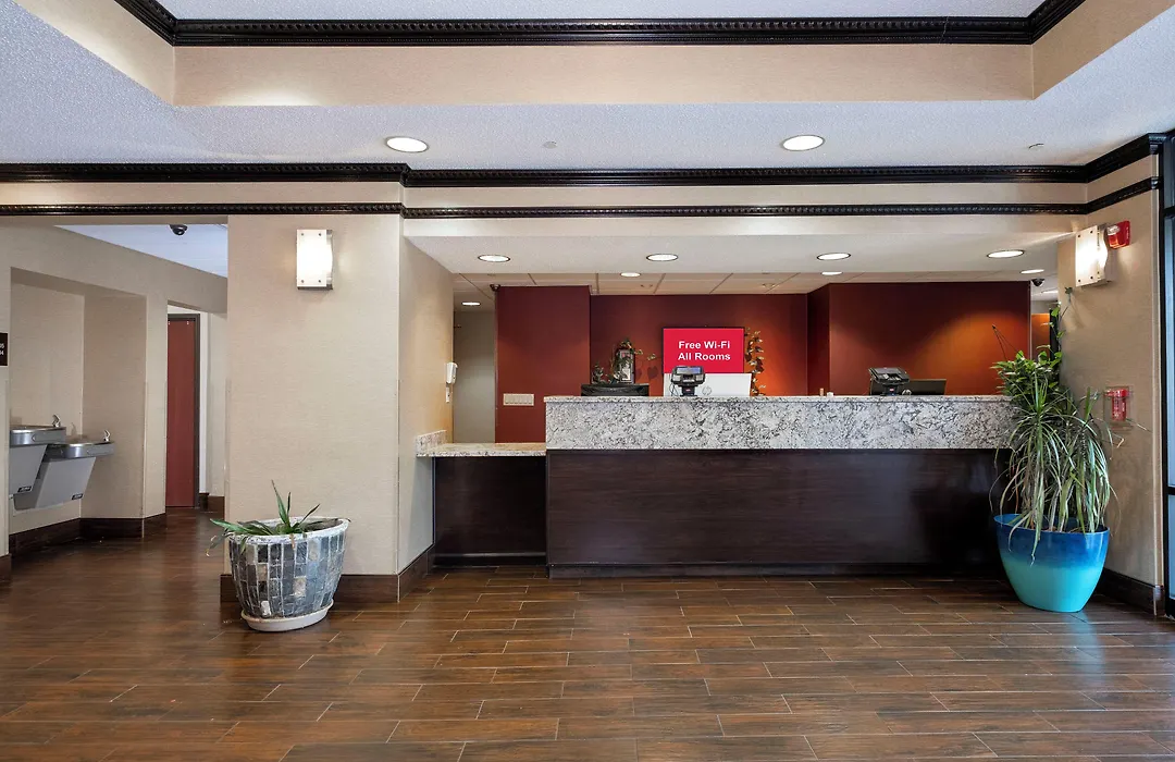Red Roof Inn & Suites Dover Downtown-1