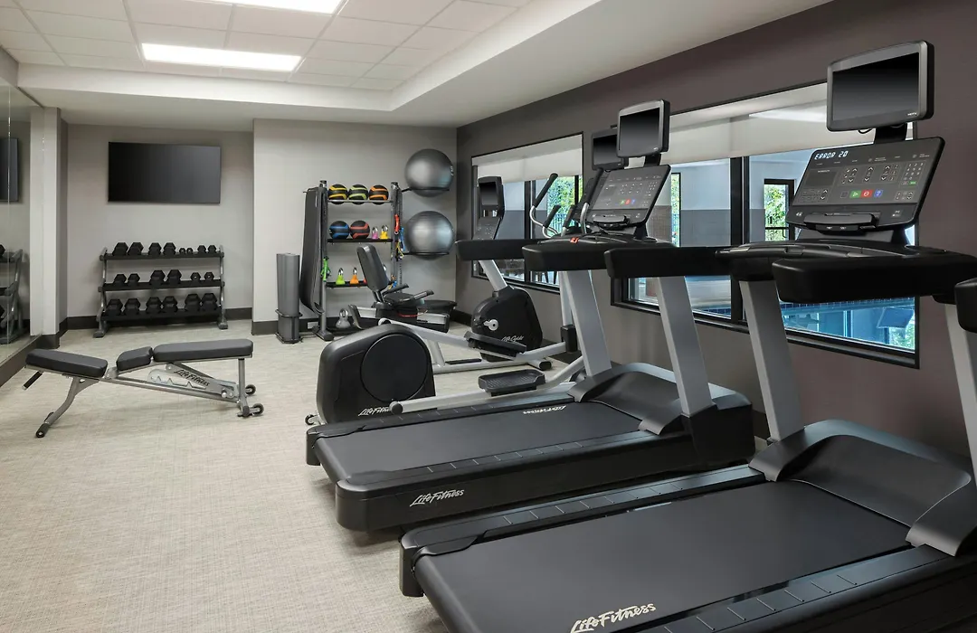 Courtyard By Marriott Traverse City-1