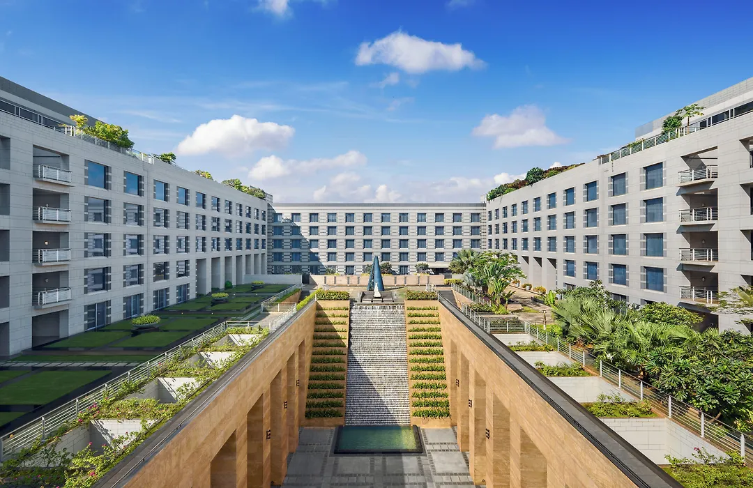 Grand Hyatt Mumbai Hotel And Residences-1