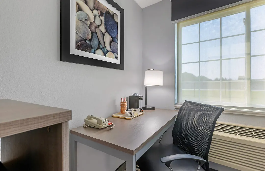 Quality Inn Chesterton Near Indiana Dunes National Park I-94-1